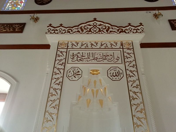cami dekorasyonu